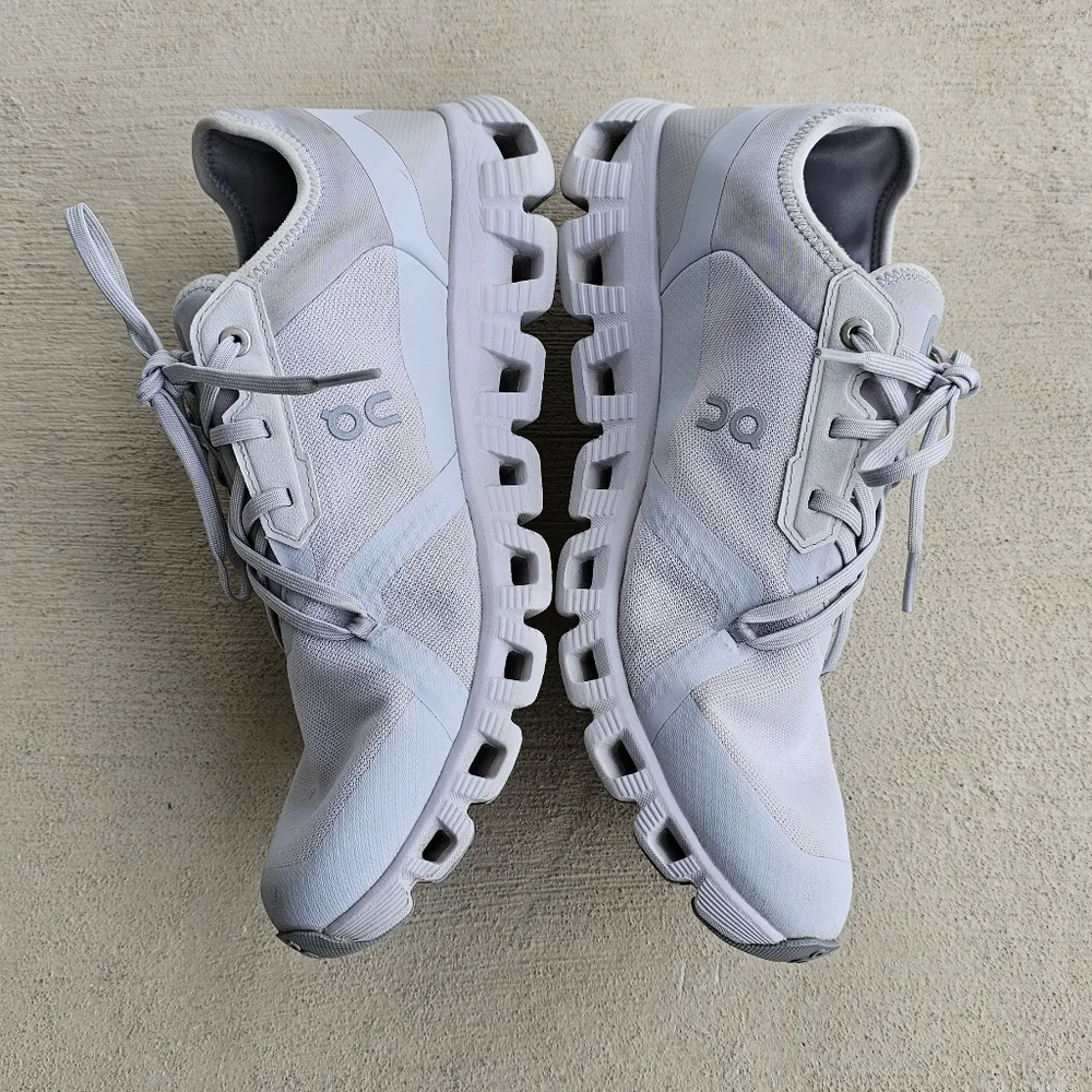 On Running Men's Athletic Shoes - Light Gray - Picture 2 of 8